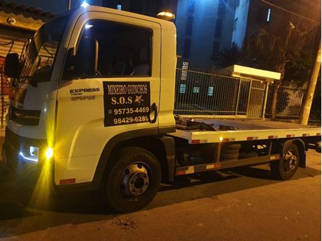 Guincho para Ônibus na Avenida Nossa Senhora do Sabará