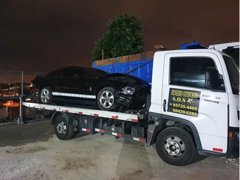 Ligar para Guincho na Avenida Engenheiro Oscar Americano