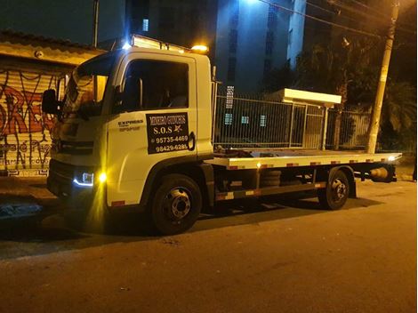 Guincho Barato na Avenida Senador Teotônio Vilela